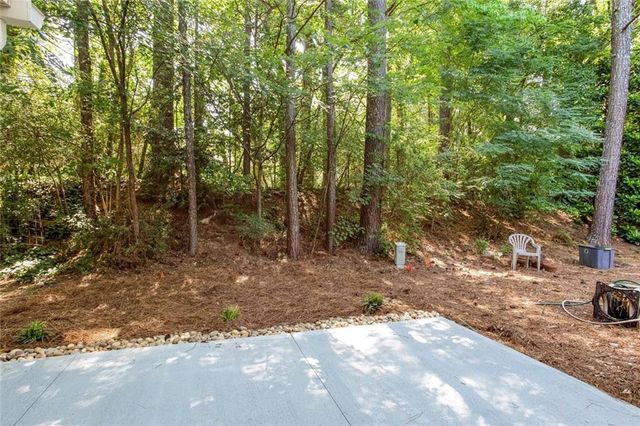 2933 Lexington Trace Drive SE, Smyrna, GA 30080