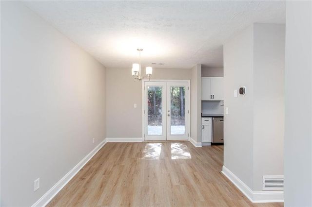 2933 Lexington Trace Drive SE, Smyrna, GA 30080