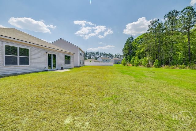 19 Spicebush Circle, Bloomingdale, GA 31302