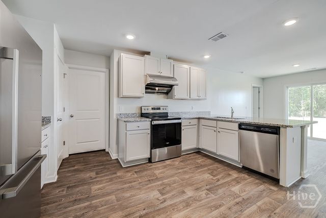 19 Spicebush Circle, Bloomingdale, GA 31302