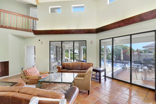 204 CHINOOK Lane, Jupiter, FL 33458
