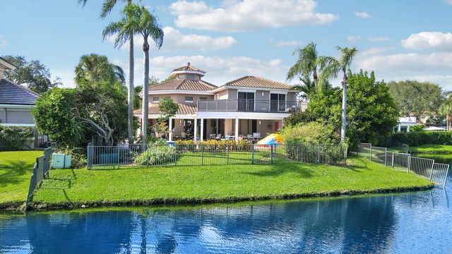 204 CHINOOK Lane, Jupiter, FL 33458