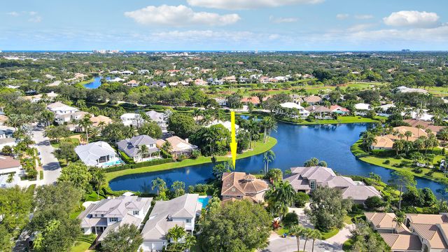 204 CHINOOK Lane, Jupiter, FL 33458