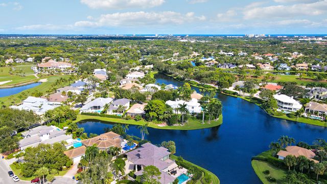 204 CHINOOK Lane, Jupiter, FL 33458
