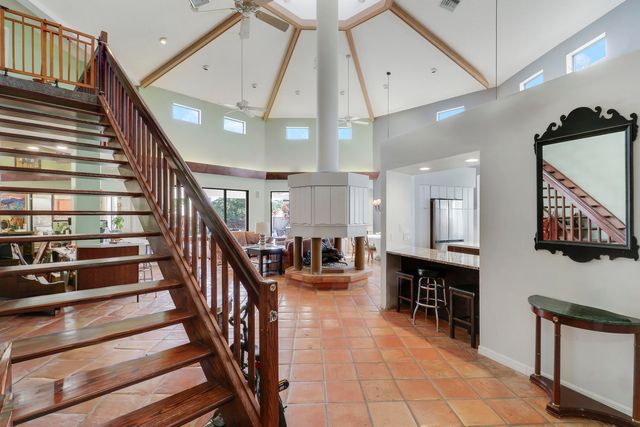 204 CHINOOK Lane, Jupiter, FL 33458