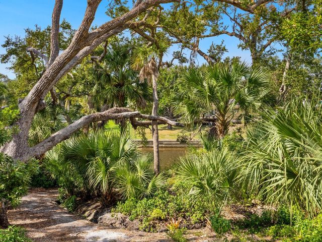 2714 ORCHID OAKS DRIVE 101, Sarasota, FL 34239