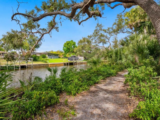 2714 ORCHID OAKS DRIVE 101, Sarasota, FL 34239