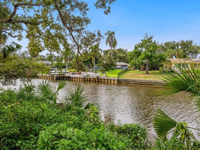 2714 ORCHID OAKS DRIVE 101, Sarasota, FL 34239
