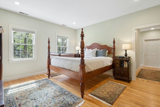 1 Munroe Road, Lexington, MA 02421