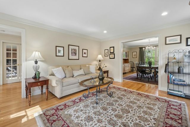 1 Munroe Road, Lexington, MA 02421