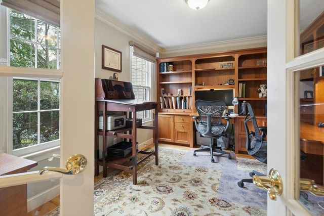 1 Munroe Road, Lexington, MA 02421