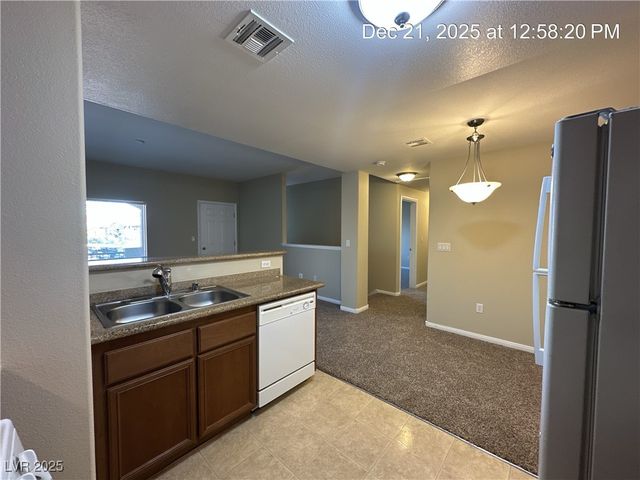 7701 West Robindale Road 202, Las Vegas, NV 89113