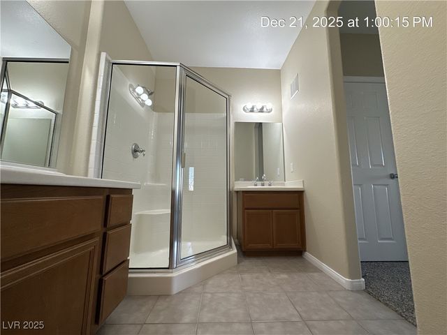 7701 West Robindale Road 202, Las Vegas, NV 89113