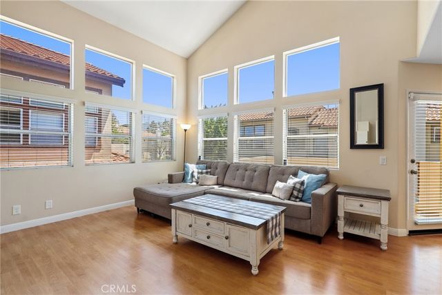 73 Camino Del Oro, Rancho Santa Margarita, CA 92688