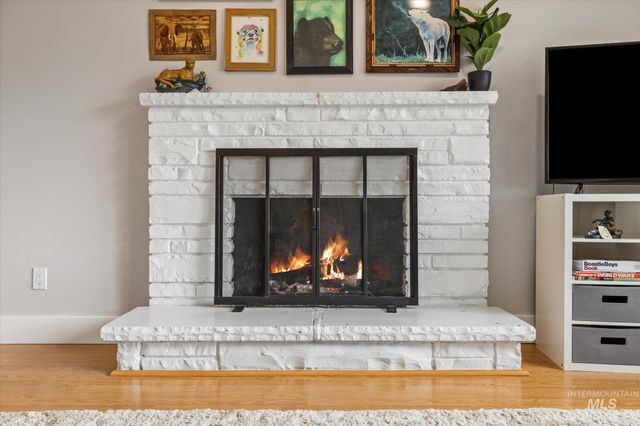 4009 W Normandie Dr, Boise, ID 83705