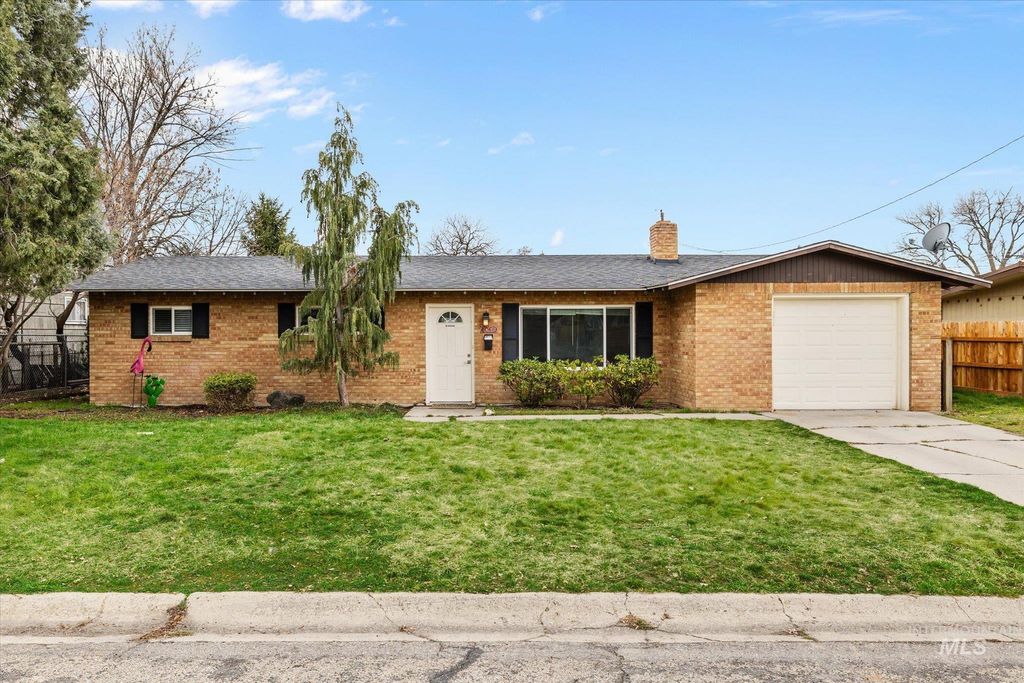 4009 W Normandie Dr, Boise, ID 83705