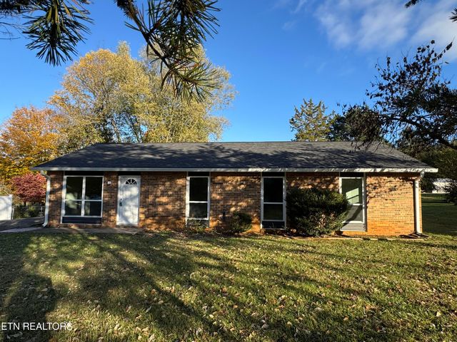 1140 Roswell Rd, Knoxville, TN 37923