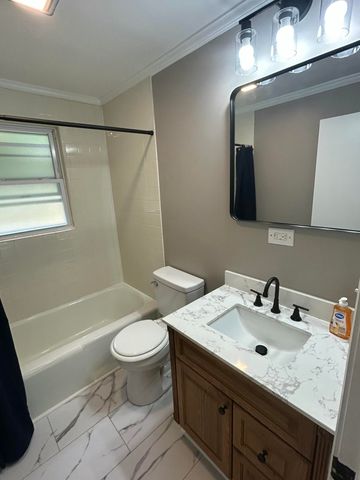 4043 Henry RD, Henry, VA 24102