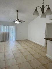 5654 Rock Island Rd 233, Tamarac, FL 33319