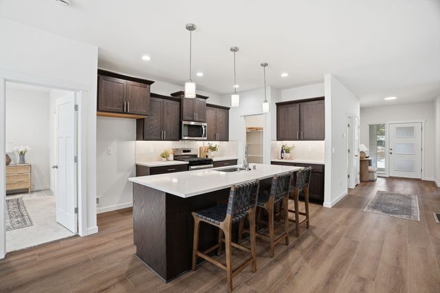 3335 S Morrill Ln, Spokane, WA 99223