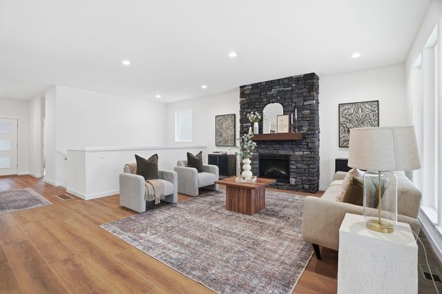 3335 S Morrill Ln, Spokane, WA 99223