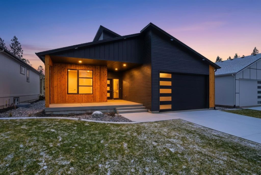 3335 S Morrill Ln, Spokane, WA 99223