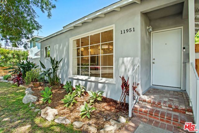 11951 Bray Street, Culver City, CA 90230