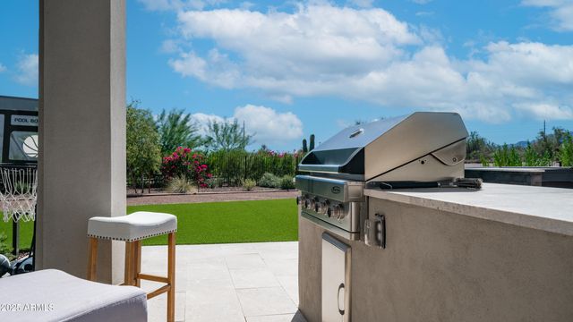 28322 N SUMMIT SPRINGS Road, Rio Verde, AZ 85263