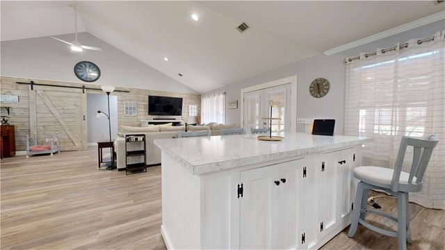 6651 Southside Road, Blackshear, GA 31516