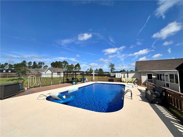 6651 Southside Road, Blackshear, GA 31516