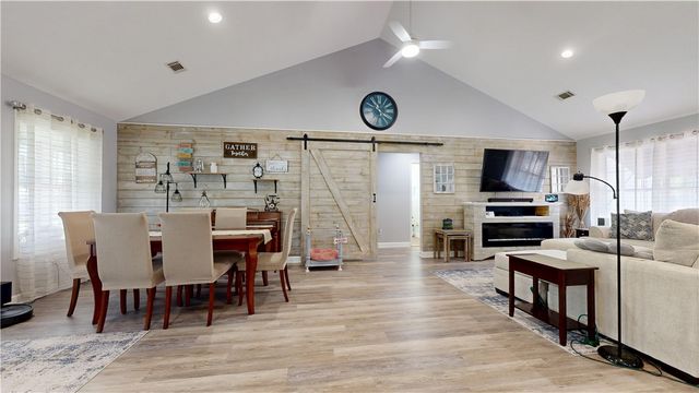 6651 Southside Road, Blackshear, GA 31516