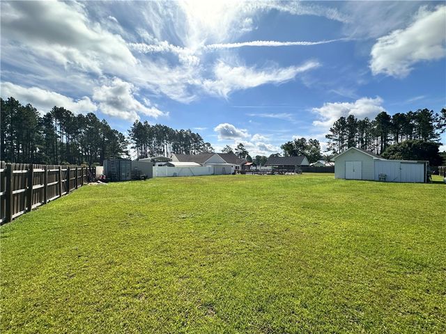 6651 Southside Road, Blackshear, GA 31516