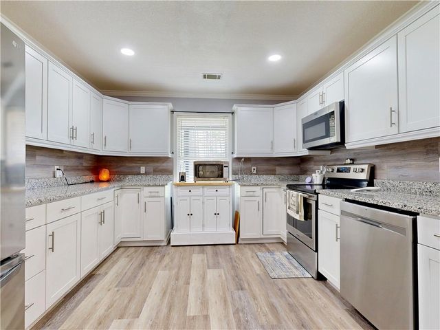 6651 Southside Road, Blackshear, GA 31516