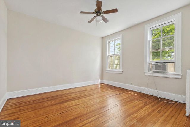 2237 HALL PL NW, Washington, DC 20007