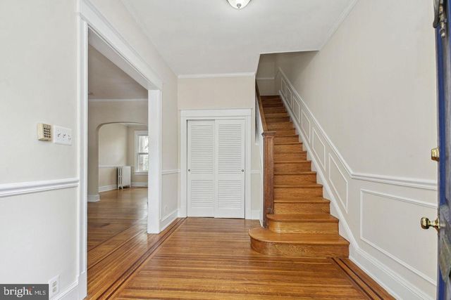 2237 HALL PL NW, Washington, DC 20007