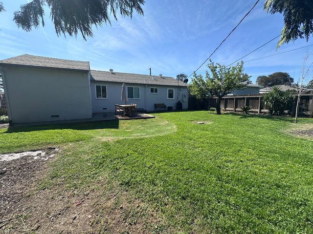 3121 Princeton Ave, Stockton, CA 95204
