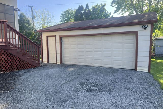 19613 Redwood Lane, Mokena, IL 60448