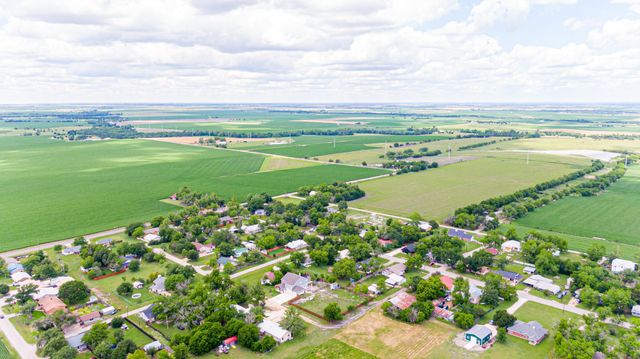 1408 W Clark ST, Bartlett, TX 76511