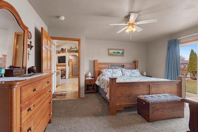 2008 NATURES WAY, Menasha, WI 54952