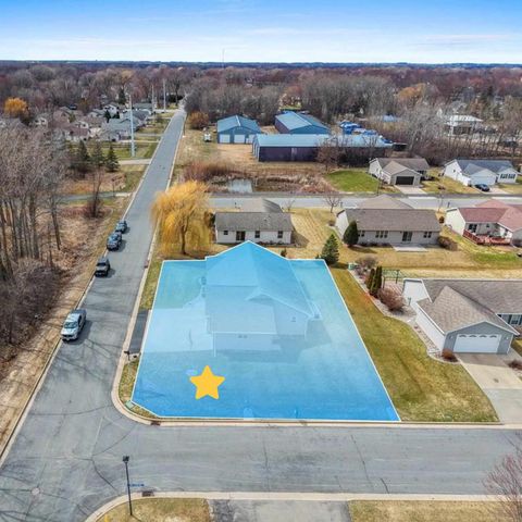 2008 NATURES WAY, Menasha, WI 54952