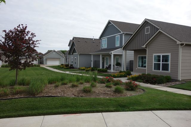 413 E Douglas, Andover, KS 67002