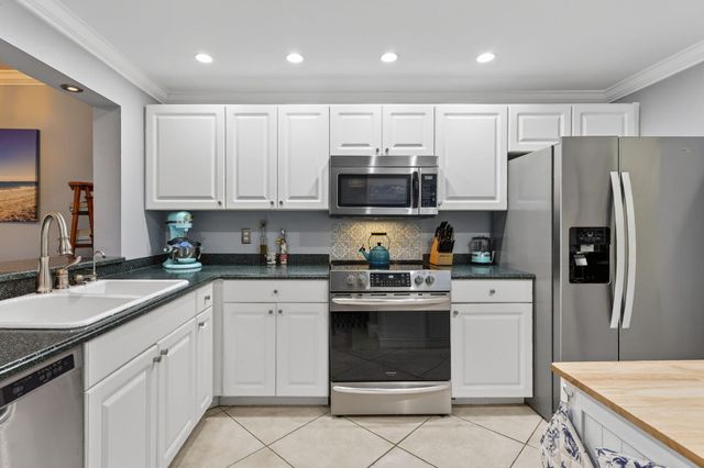 4200 N Highway A1a 112, Hutchinson Island, FL 34949