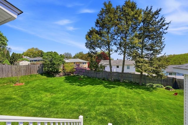24 Dell Ave, Worcester, MA 01604