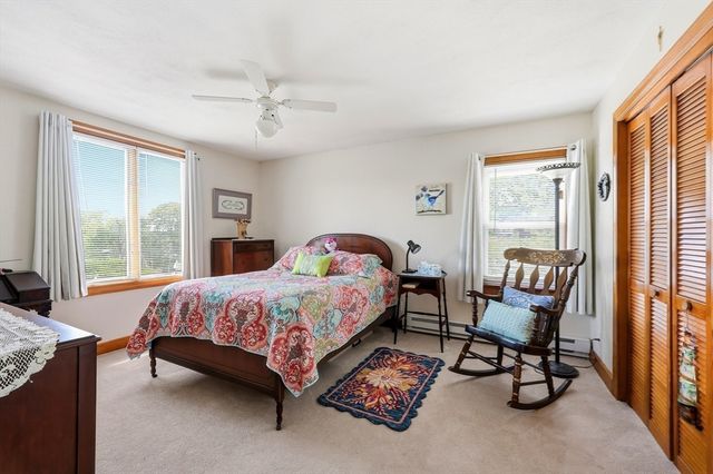 24 Dell Ave, Worcester, MA 01604