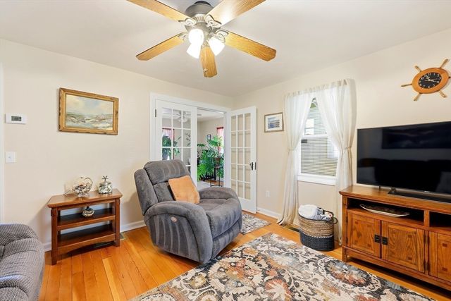 24 Dell Ave, Worcester, MA 01604