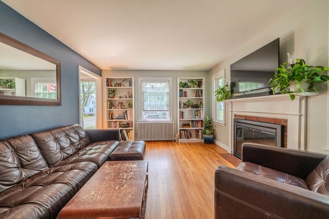 64 Browning St, Weymouth, MA 02188