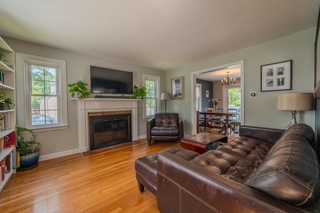 64 Browning St, Weymouth, MA 02188