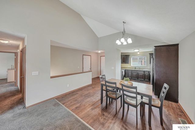 7343 N 19 Street, Lincoln, NE 68521