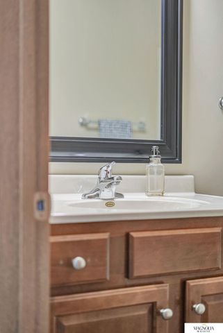 7343 N 19 Street, Lincoln, NE 68521