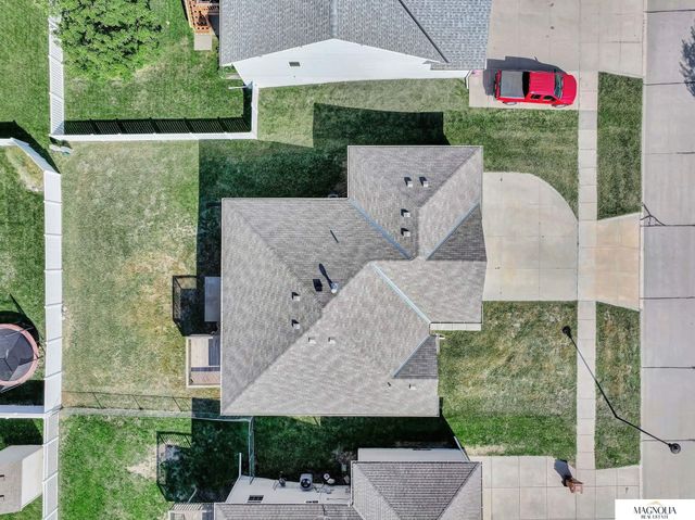 7343 N 19 Street, Lincoln, NE 68521